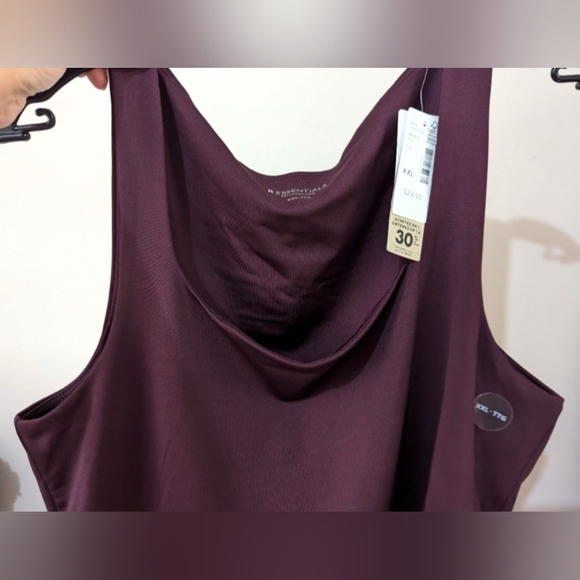 R Essentials Double Layer Sculpting Tank With Square Neckline Size XXL Wine New! - Picture 7 of 9